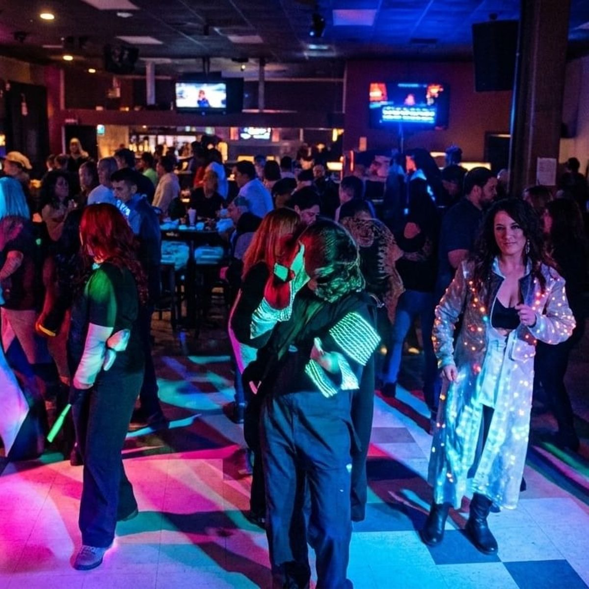 Karaoke, Live Music, and Bar Games